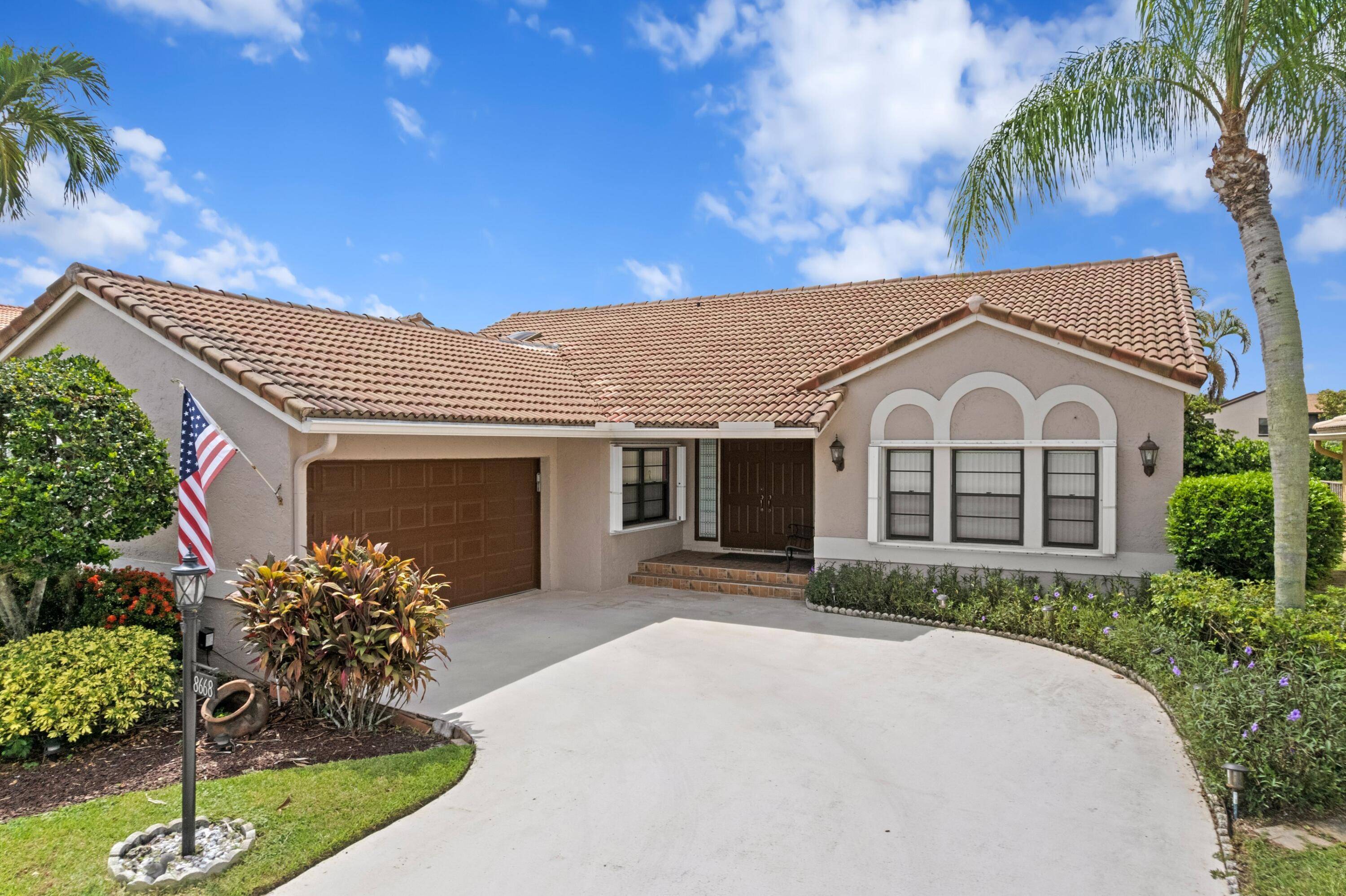 ABSOLUTELY GORGEOUS ESTATE DESIRABLE GATED COMMUNITY OF WEDGEWOOD ESTATES PRIME BOCA RATON LOCATION WALK TO POOL Immaculate Manicured Landscaping Double Door Entrance Bright Open Split Floor Plan LED Recessed Lighting ...