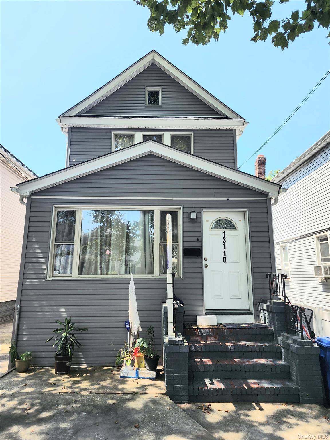 When opportunity knocks to live in South Ozone Park, open the door to this great home !
