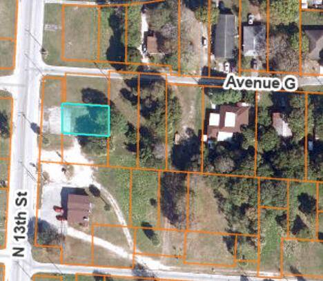 This 3, 750 SF lot is zoned C 2 Neighborhood Commercial and sits within an Opportunity Zone, offering both affordability and future upside.