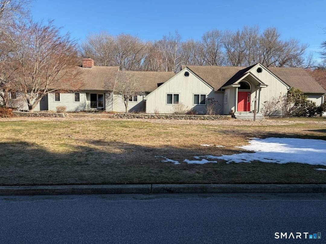 Contemporary Ranch Near the Water 3 Westwood Drive, Waterford, CT 5 Bedrooms 4 Full Baths 4, 188 sq ft 1.