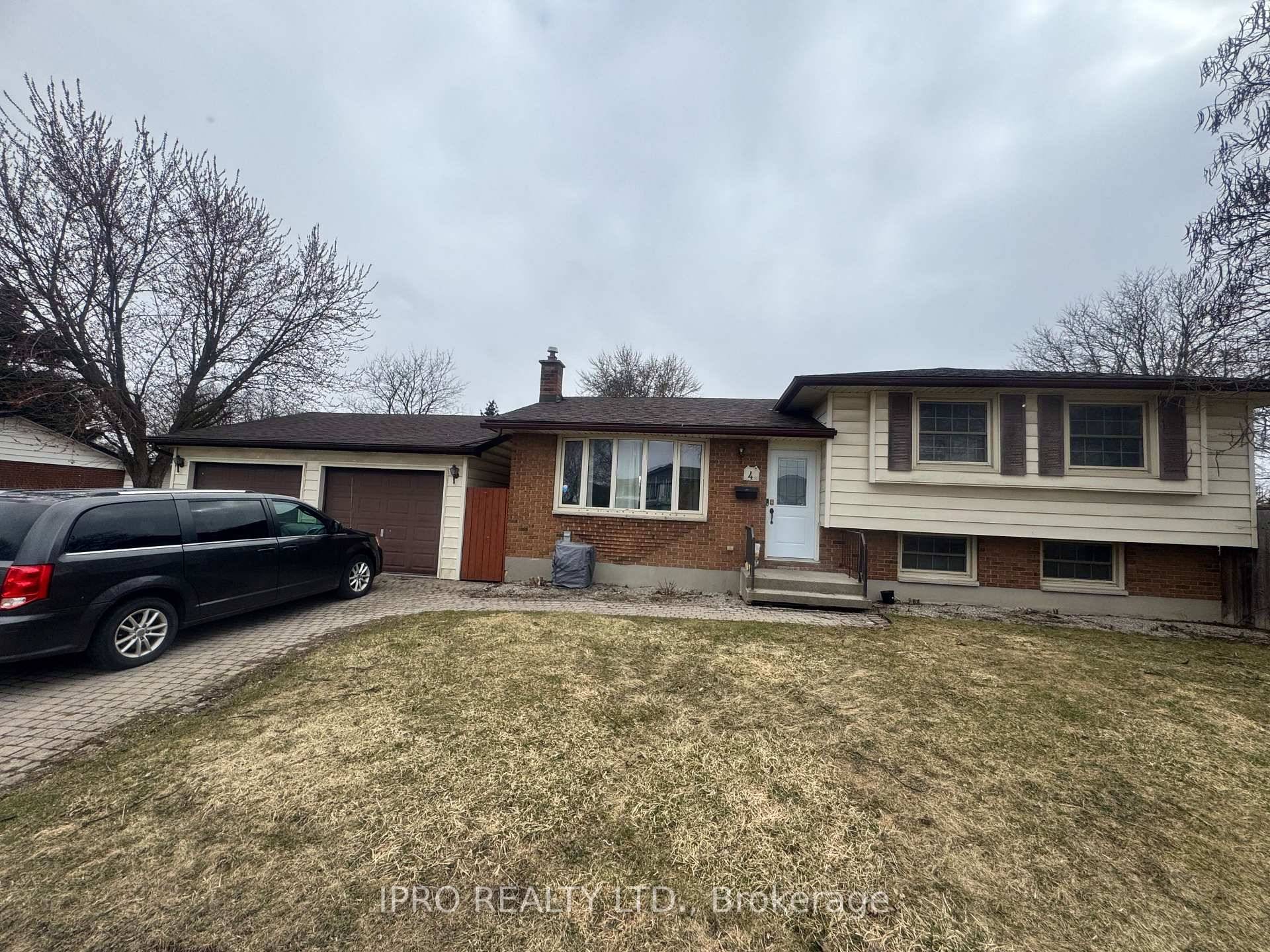 Welcome to this well maintained home in a highly convenient location, ideal for families, and commuters.