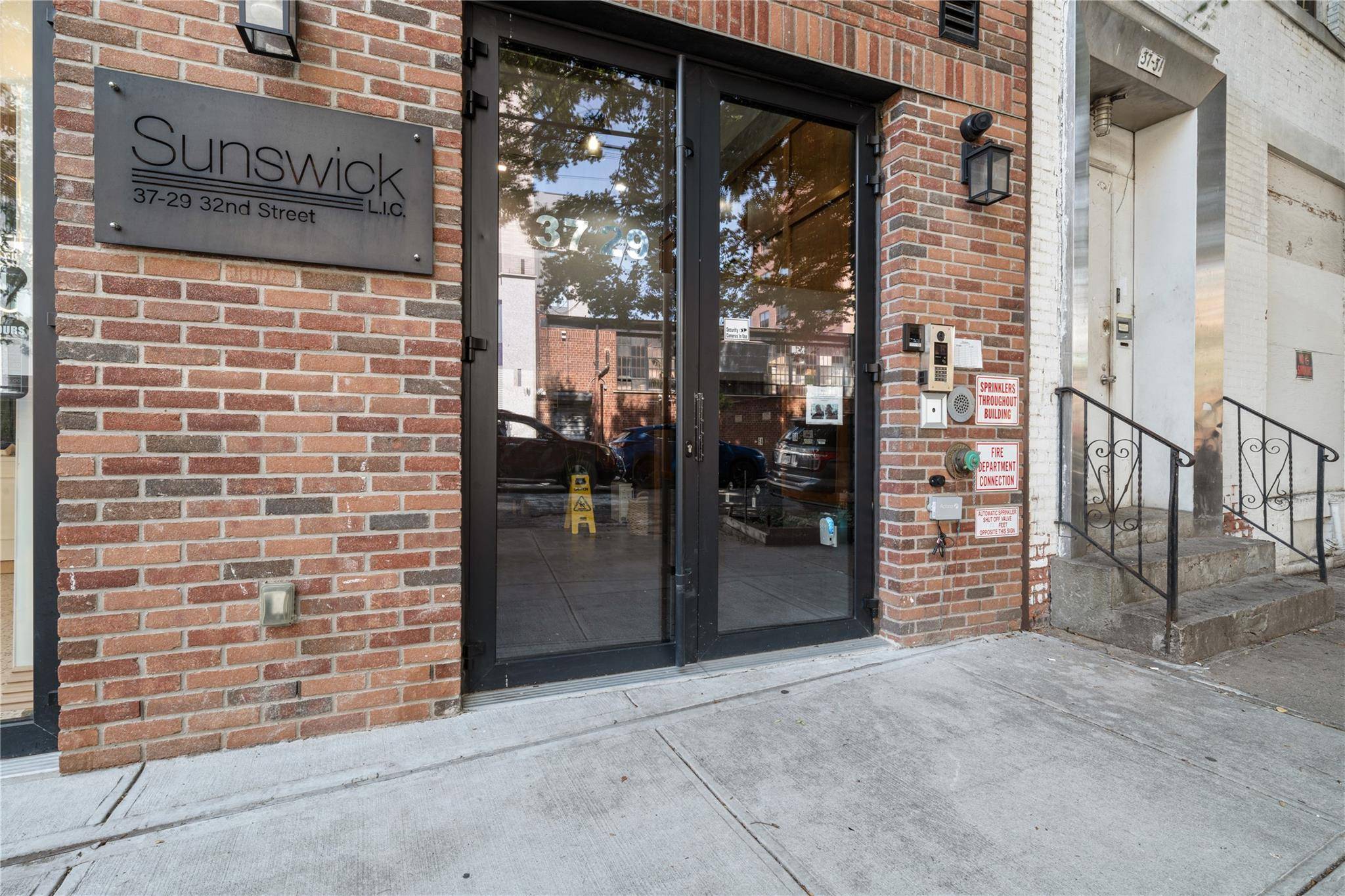 Experience indoor outdoor living at its finest in this spacious 2 bedroom, 2.