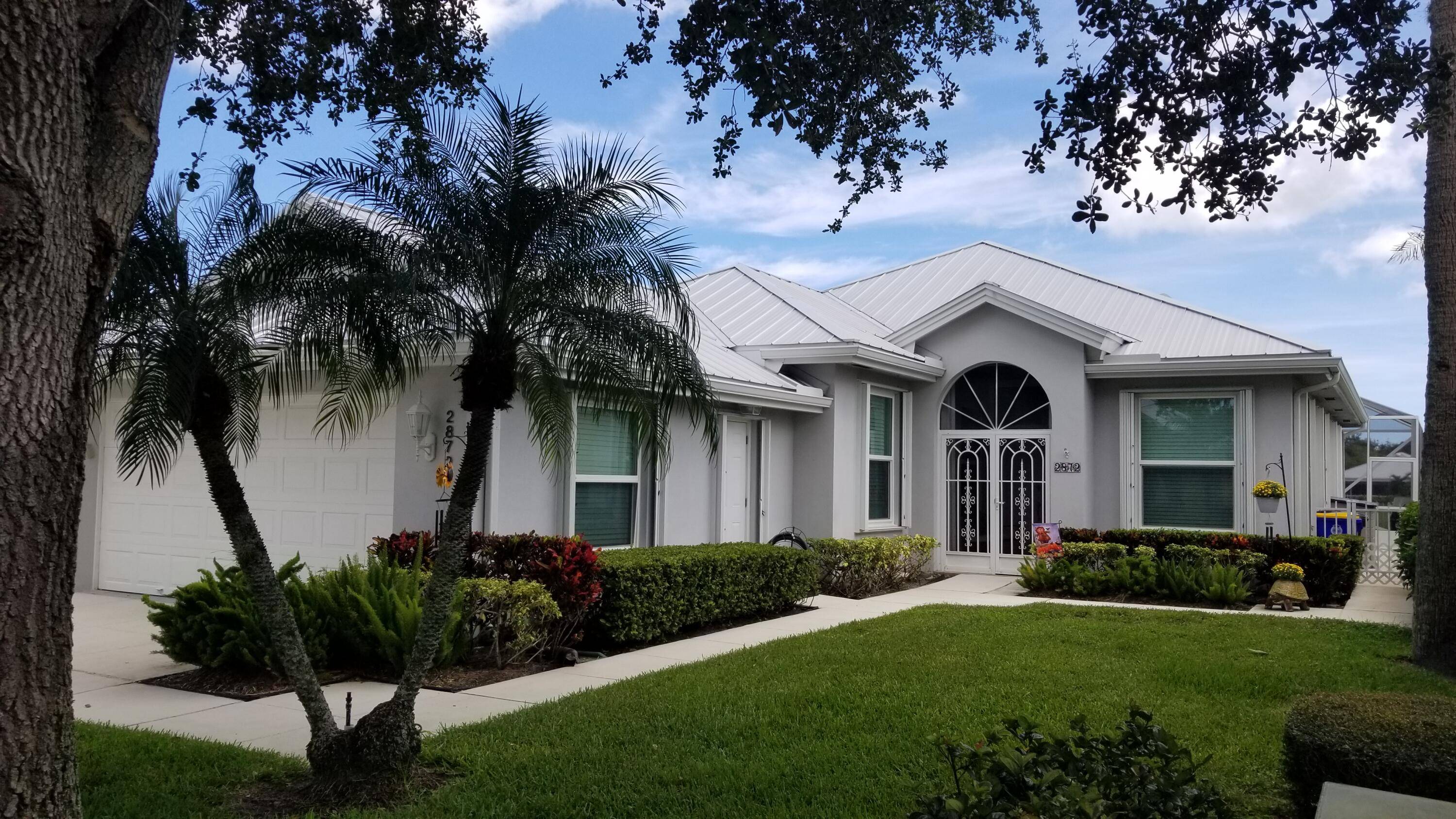 Beautiful, Spacious, Exquisite Hampton Home w panoramic lake views, in the highly desired Meadows Community !