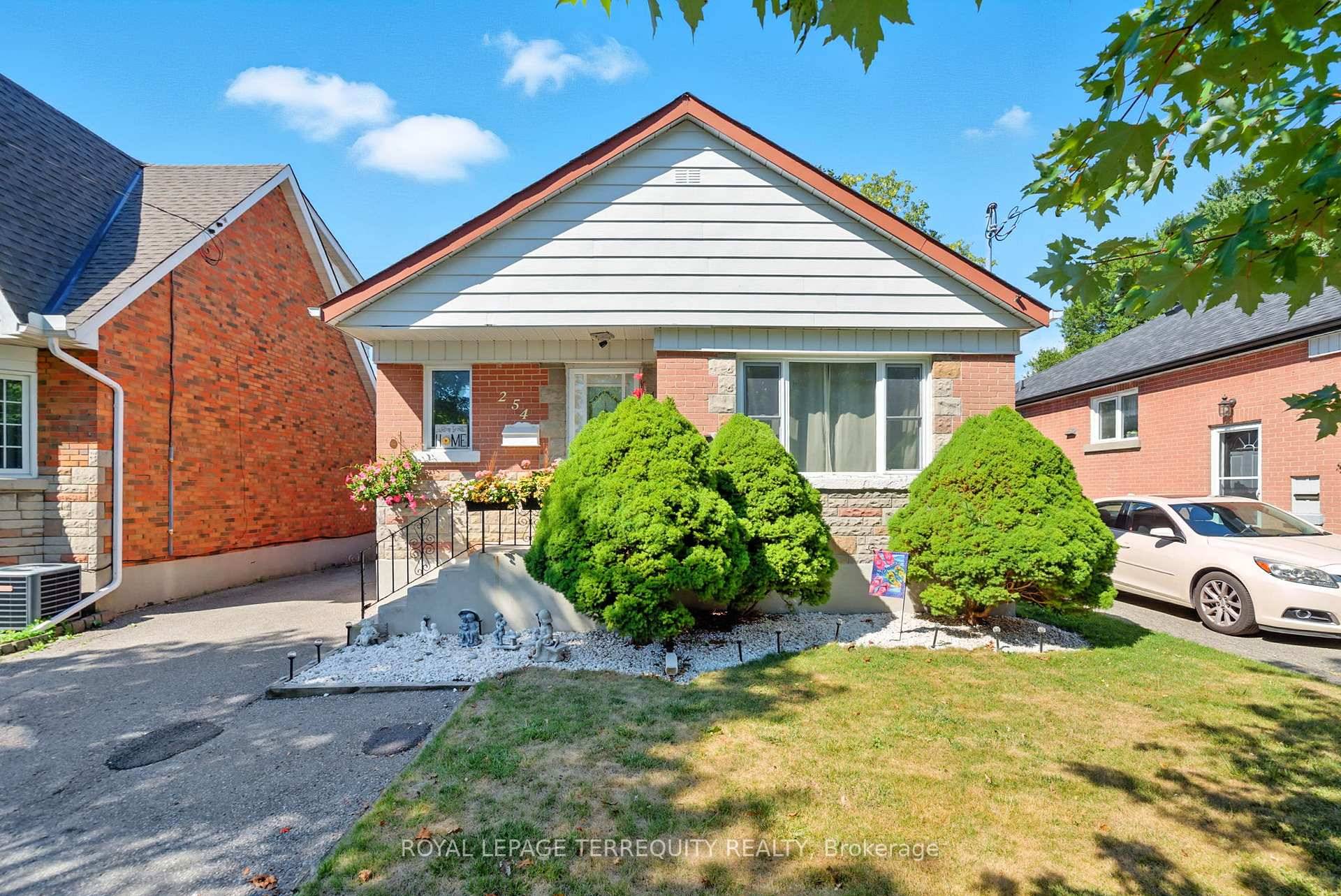 Well Maintained, All Brick, 2 1 Bedroom Bungalow Located In A Established Oshawa Neighbourhood !