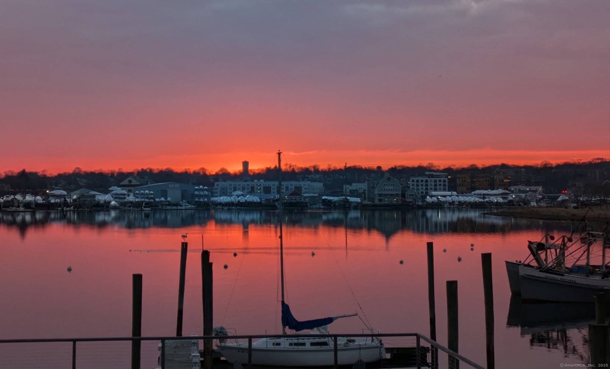 Experience the Ultimate Waterfront Lifestyle at Norwalk Harborview Condominiums !