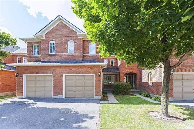 Welcome to this beautifully upgraded, spacious, stunning 3 bedroom townhouse backing onto a park in the prestigious Central Erin Mills neighborhood Top School Zone.