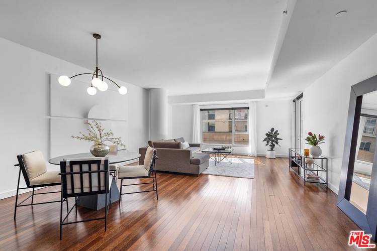 6250   Hollywood Blvd 2BR Hollywood Hills East La