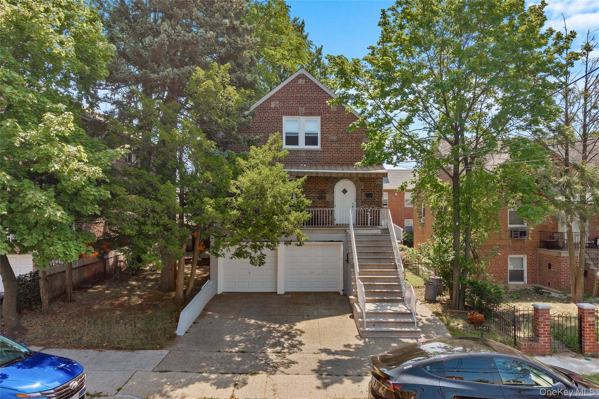 1054 Lydig Ave 3 Family on a Double Lot !