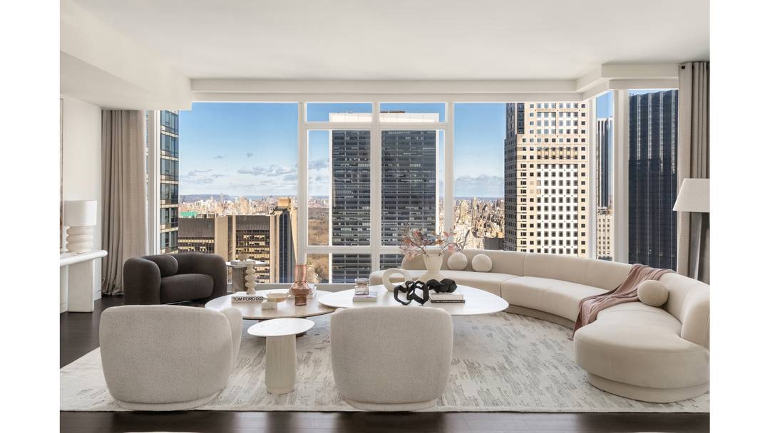 Tenant in Place Through May 2026 Welcome to Penthouse 43 at The Baccarat Residences, an architectural triumph in the heart of Midtown Manhattan.