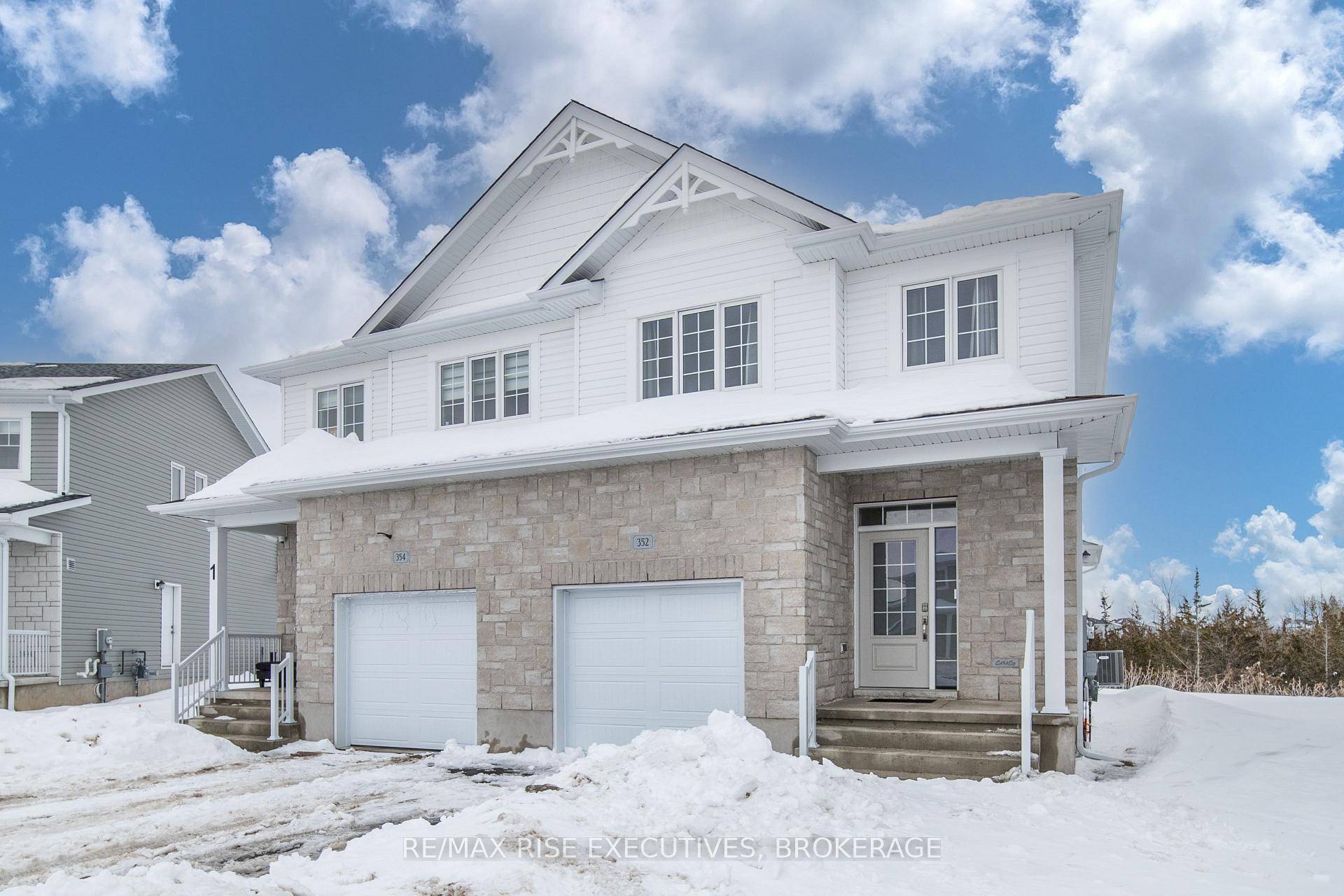 Less then 2 years old, this CaraCo Stanley Model is an executive semi detached home offering nearly 1, 600 sq ft with 3 bedrooms and 2.