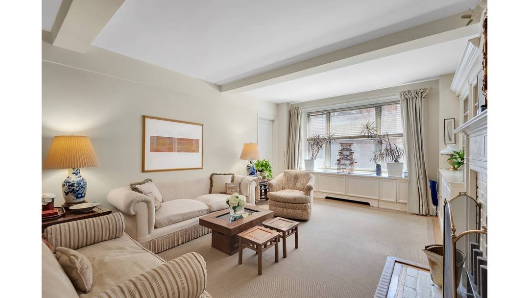 Welcome to Apartment 6AB, a beautifully combined two bedroom, two bathroom residence nestled within an iconic Emory Roth designed building on one of Manhattan's most picturesque cul de sacs.