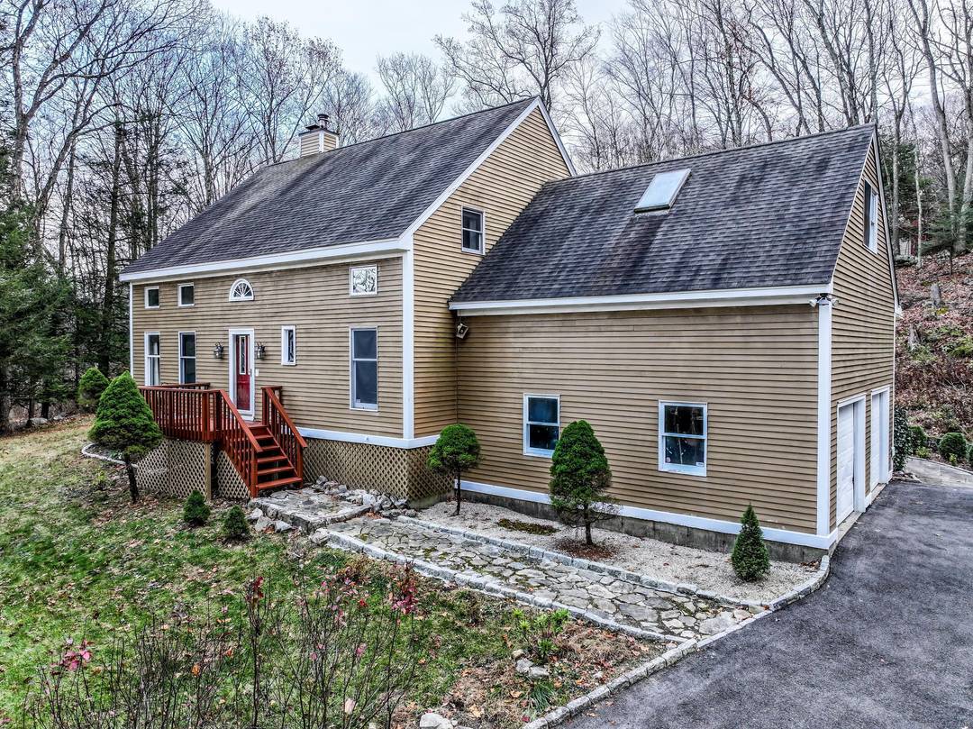 Embrace your serene lifestyle surrounded by 1.