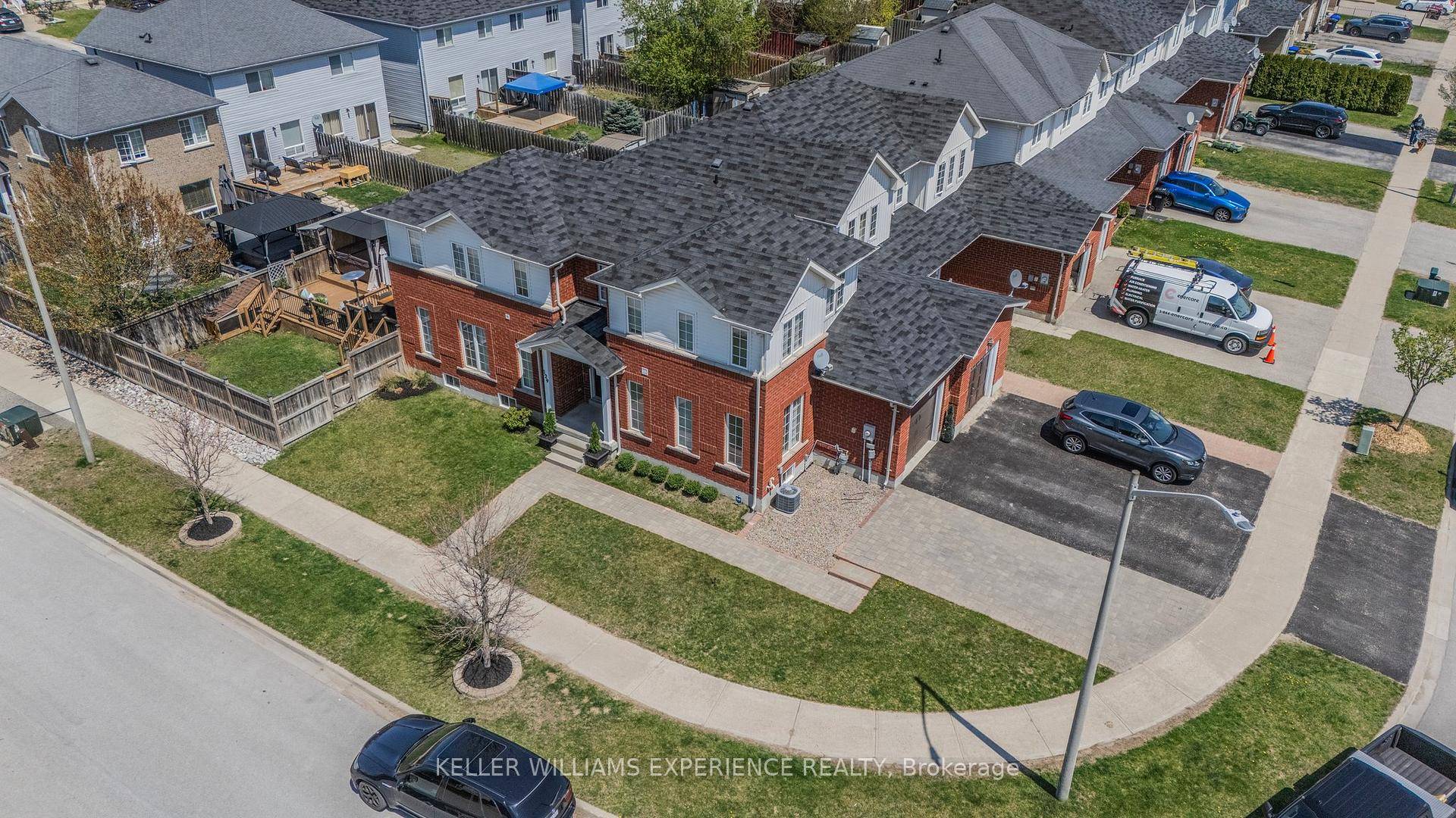 Nestled in a tranquil, family oriented neighborhood, this fully updated and well maintained end unit townhouse offers the perfect blend of comfort, style, and functionality.