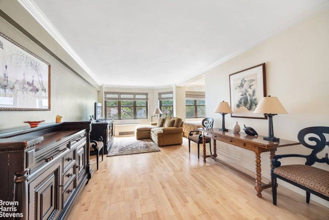 Beautiful Park Avenue views from this mint condition, oversized, sun drenched alcove studio.