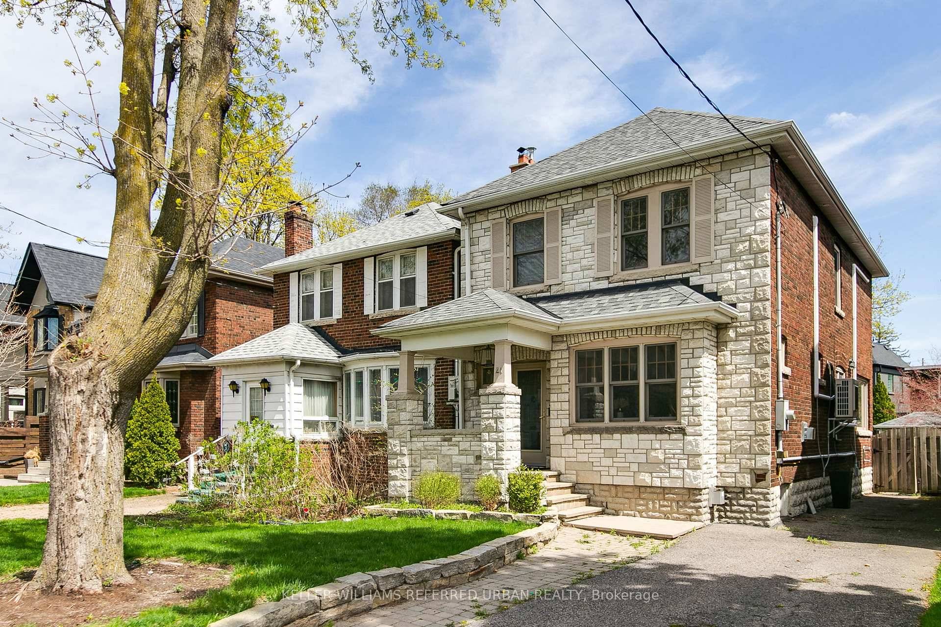 Welcome to this beautifully renovated detached home in the heart of Leaside, one of Toronto's most sought after neighbourhoods.