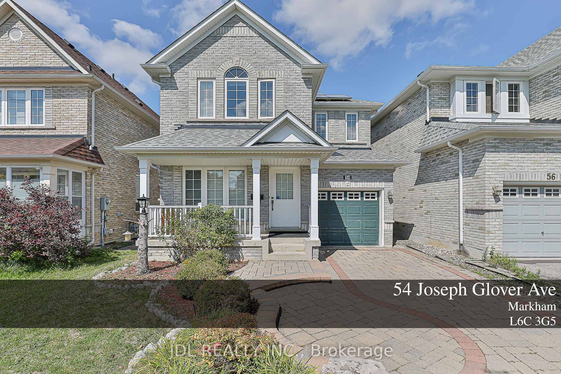 Great Best Monarch Detached Home LocationPeaseful Berczy community.