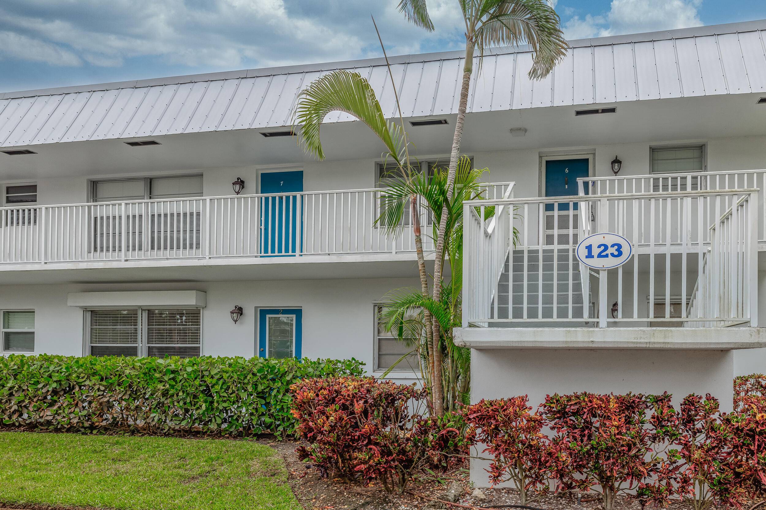 Welcome to Florida Living !