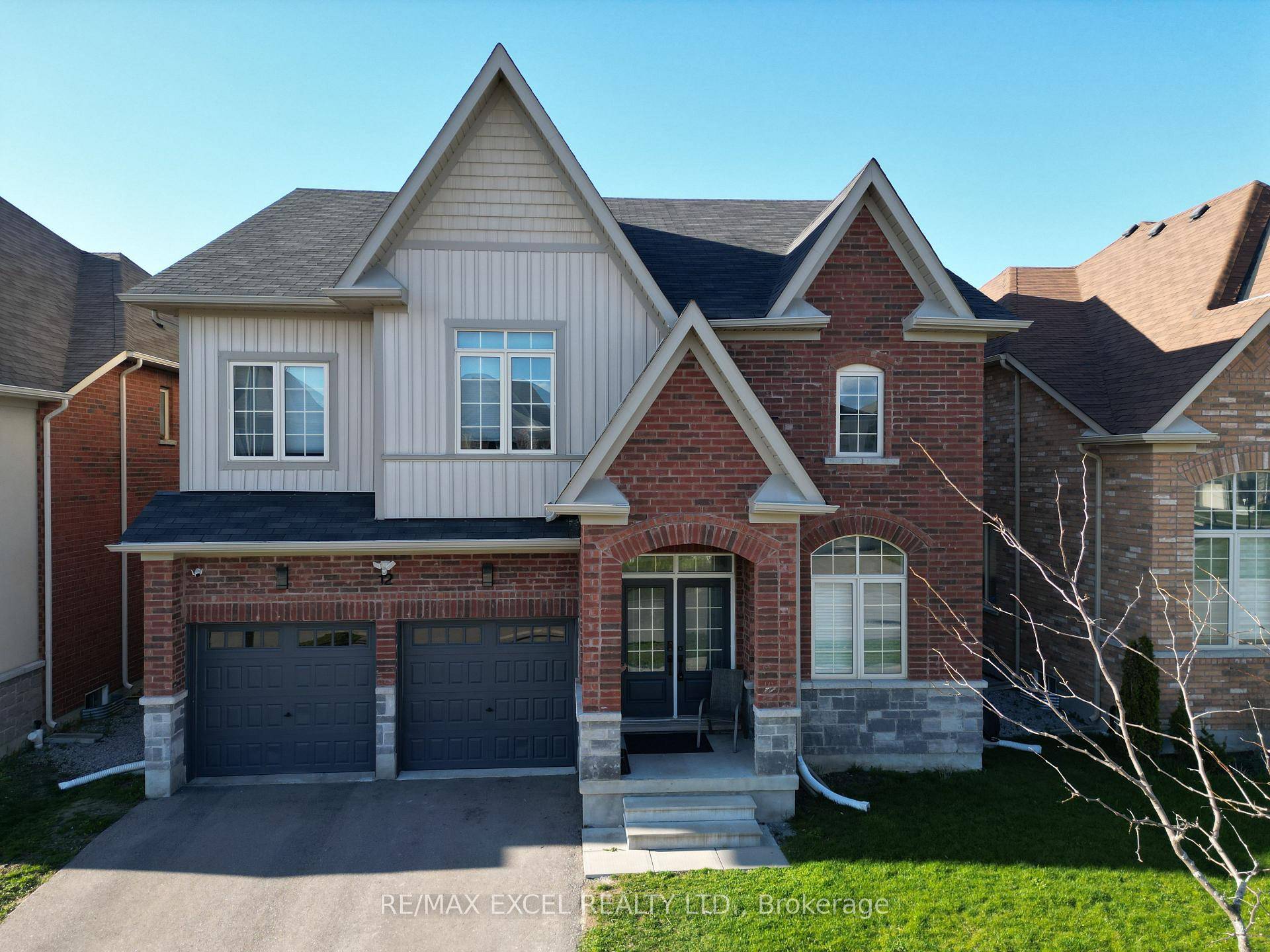 Stunning 5 Bedroom Home in Keswick South Best Value on the Market !