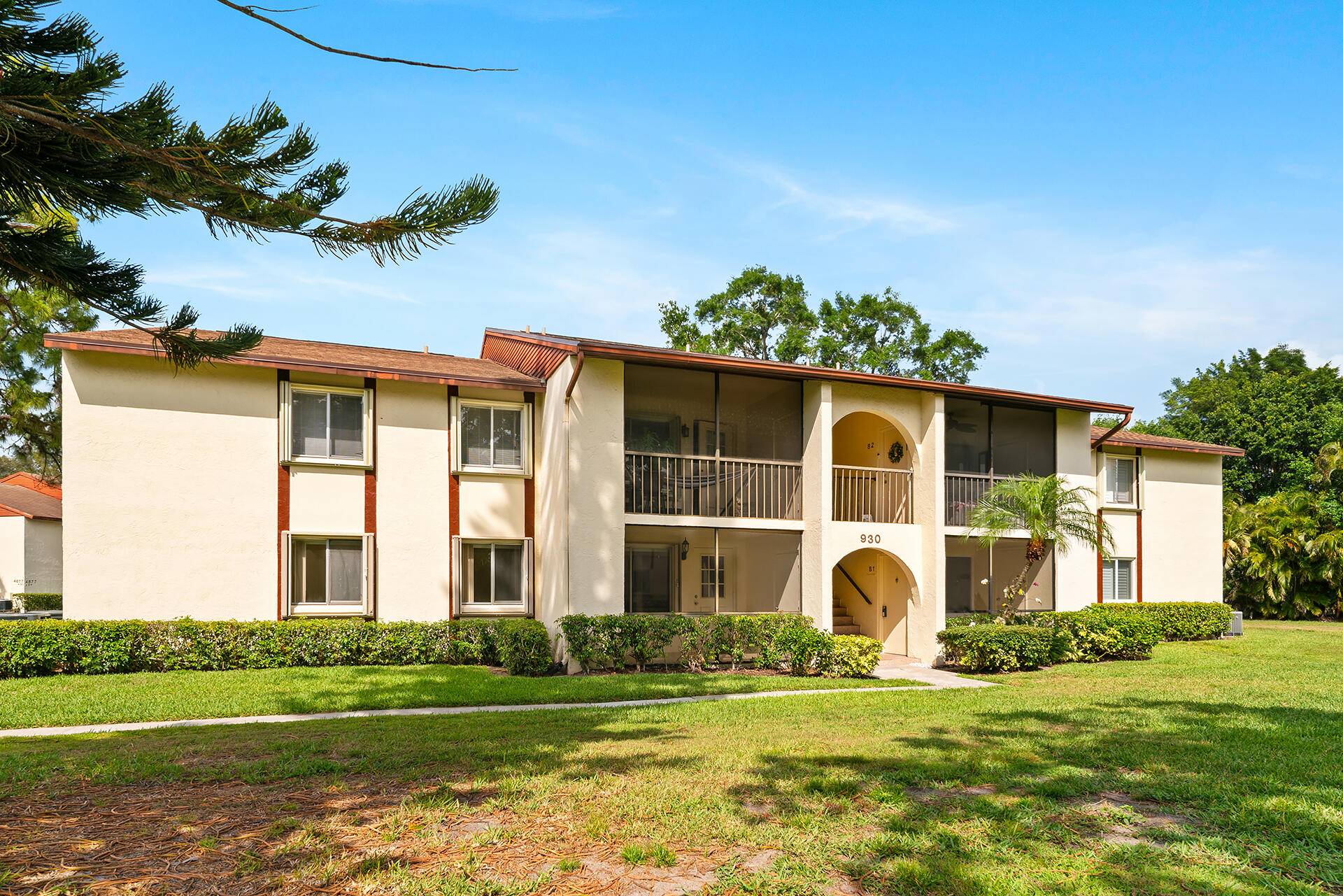 Nestled in the all ages, gated community of Pine Ridge at Haverhill, this first floor 2 beroom, 2 bath condo offers incredible potential for customization and personalization.