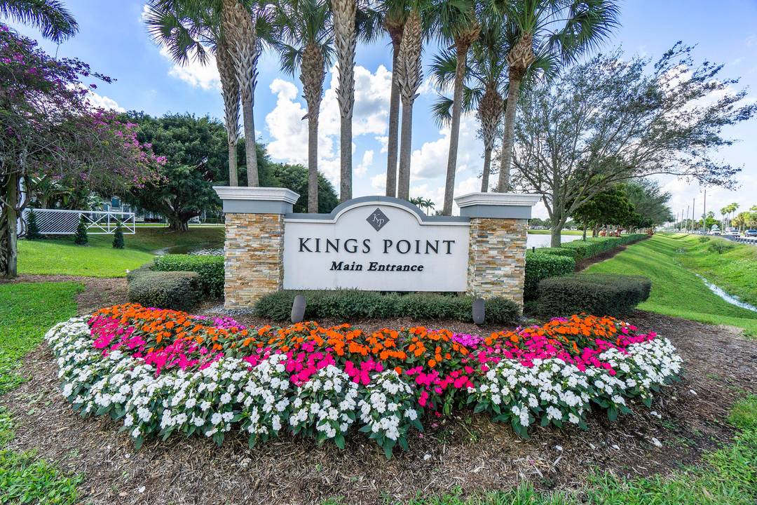 One of the best maintained and managed buildings in Kings Point.