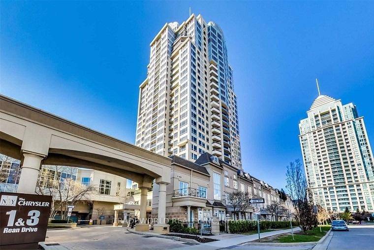Beautiful Freshly Painted South Facing 1 1 Condo Spacious Den With French Door New Engineered Hardwood Flooring Installed Throughout One Of The Largest 1 1 Units In The Building Approx.