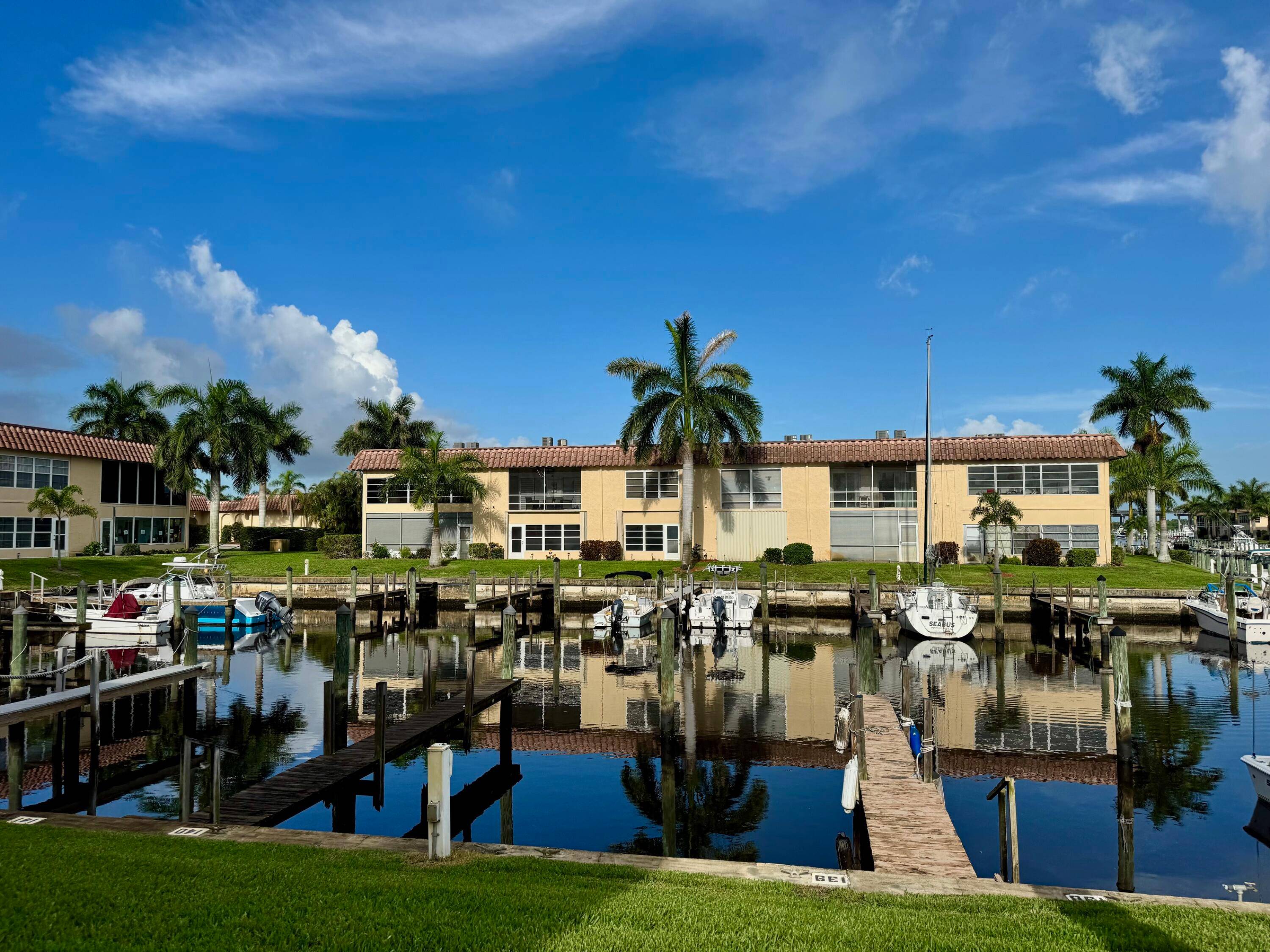 Waterfront Condo with Dock Boat Slip De La Bahia 55 CommunityEnjoy waterfront living at its finest in this beautifully maintained 2 bedroom, 2 bath corner unit located on the 2nd ...