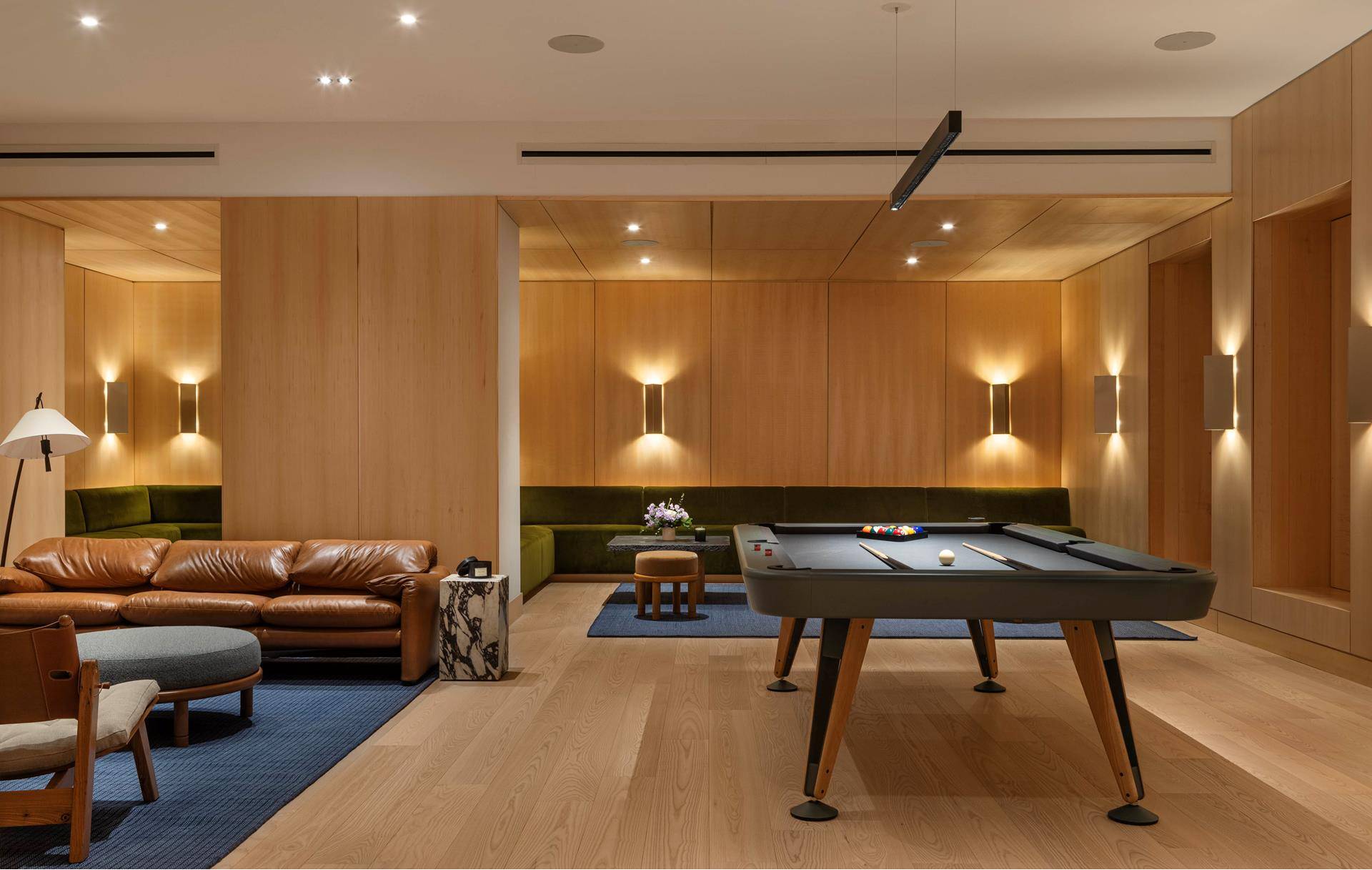 Immediate Occupancy. On site models now available to tour 30 Front Street, DUMBO, Brooklyn.