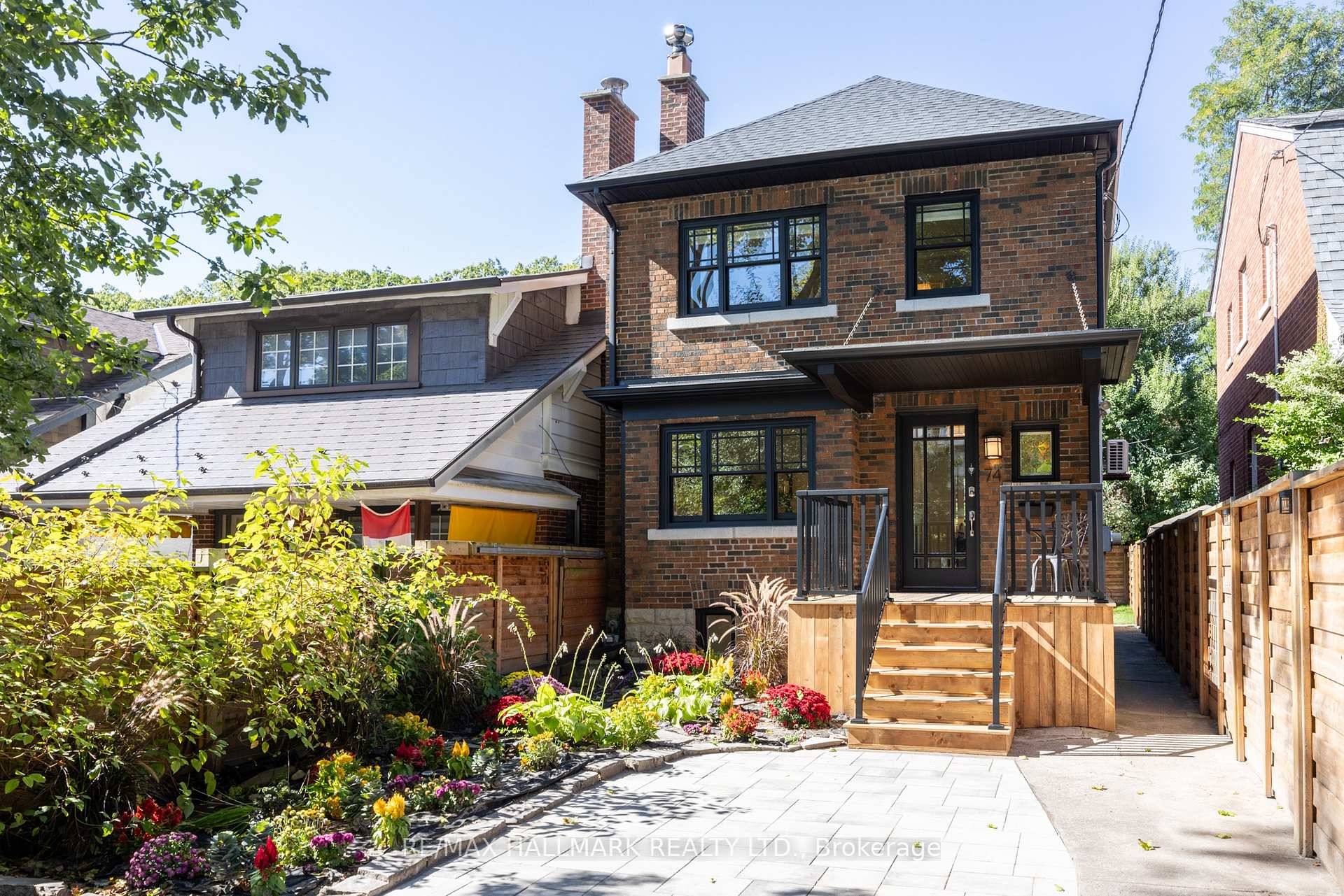 Location, location a truly unbeatable location.