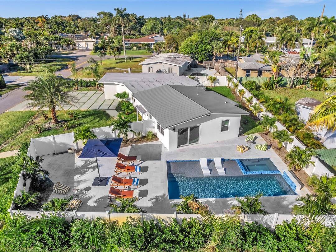 Welcome to this exceptional newly renovated modern luxury 4 bedroom, 3 bathroom residence located in the heart of Wilton Manors.
