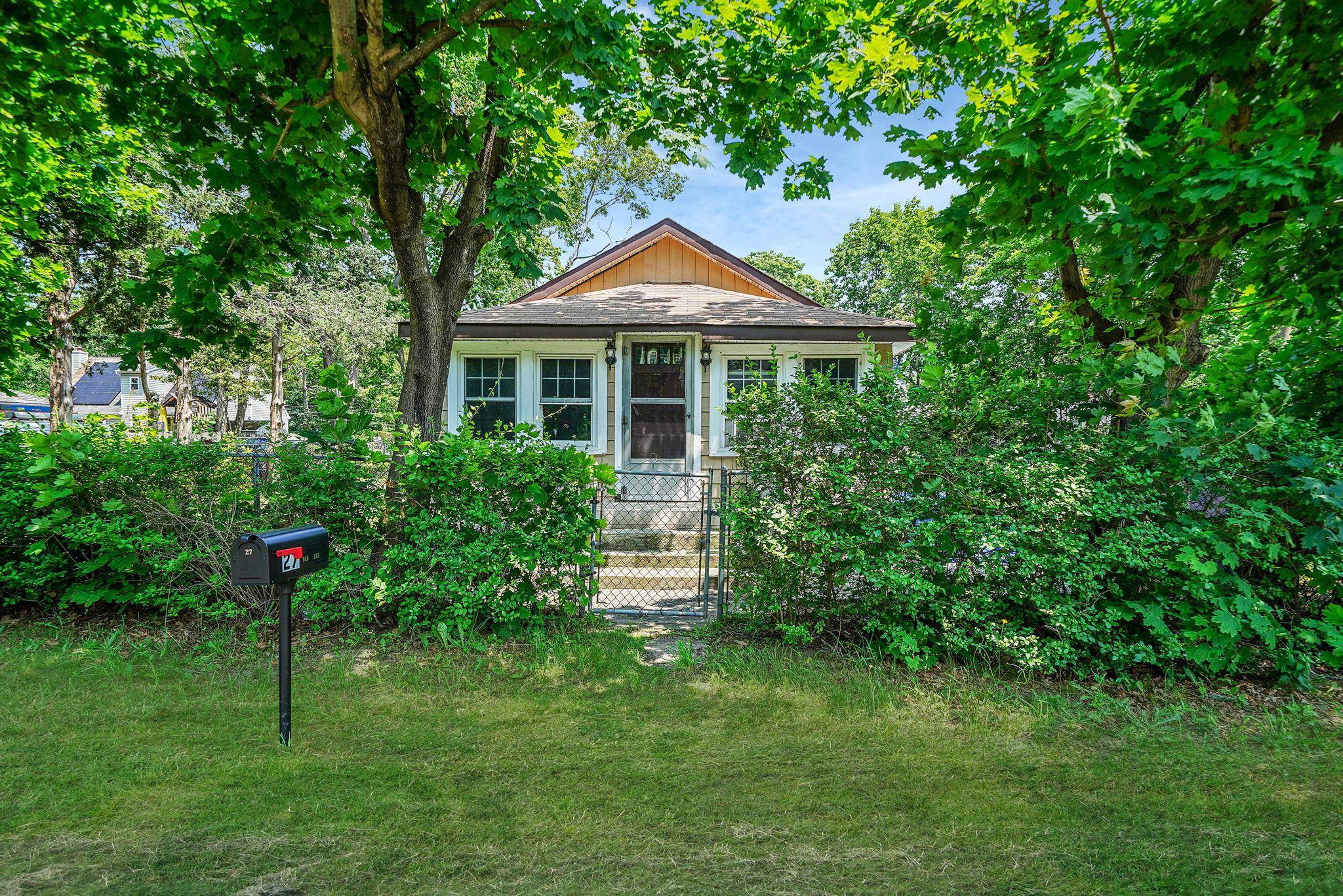 This delightful 2 bedroom, 1 bath home offers the perfect blend of comfort, convenience, and potential, making it an ideal starter home or investment property.