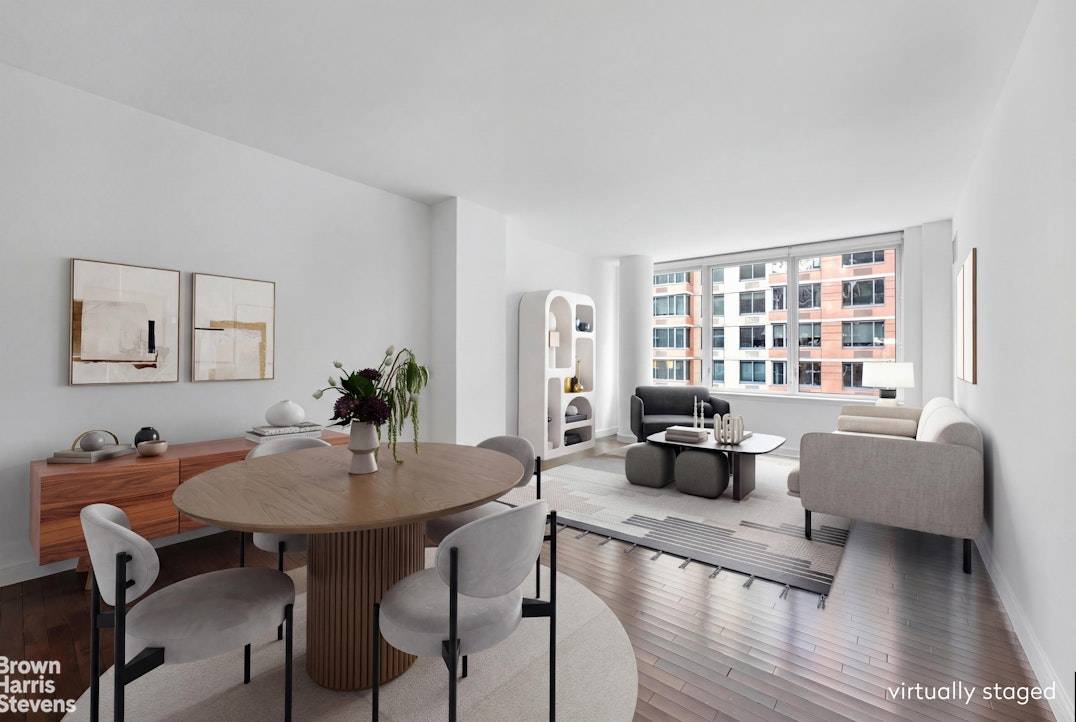 Welcome to apartment 5I at the full service Charleston Condominium.