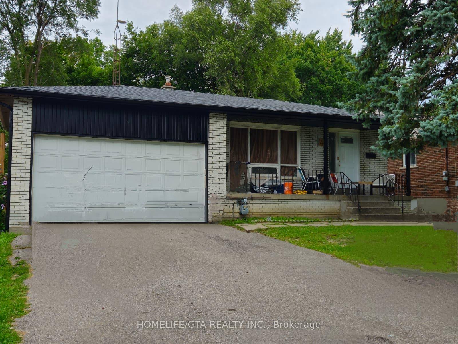A fully renovated 3 bedroom, 1 bathroom home just off the 401.