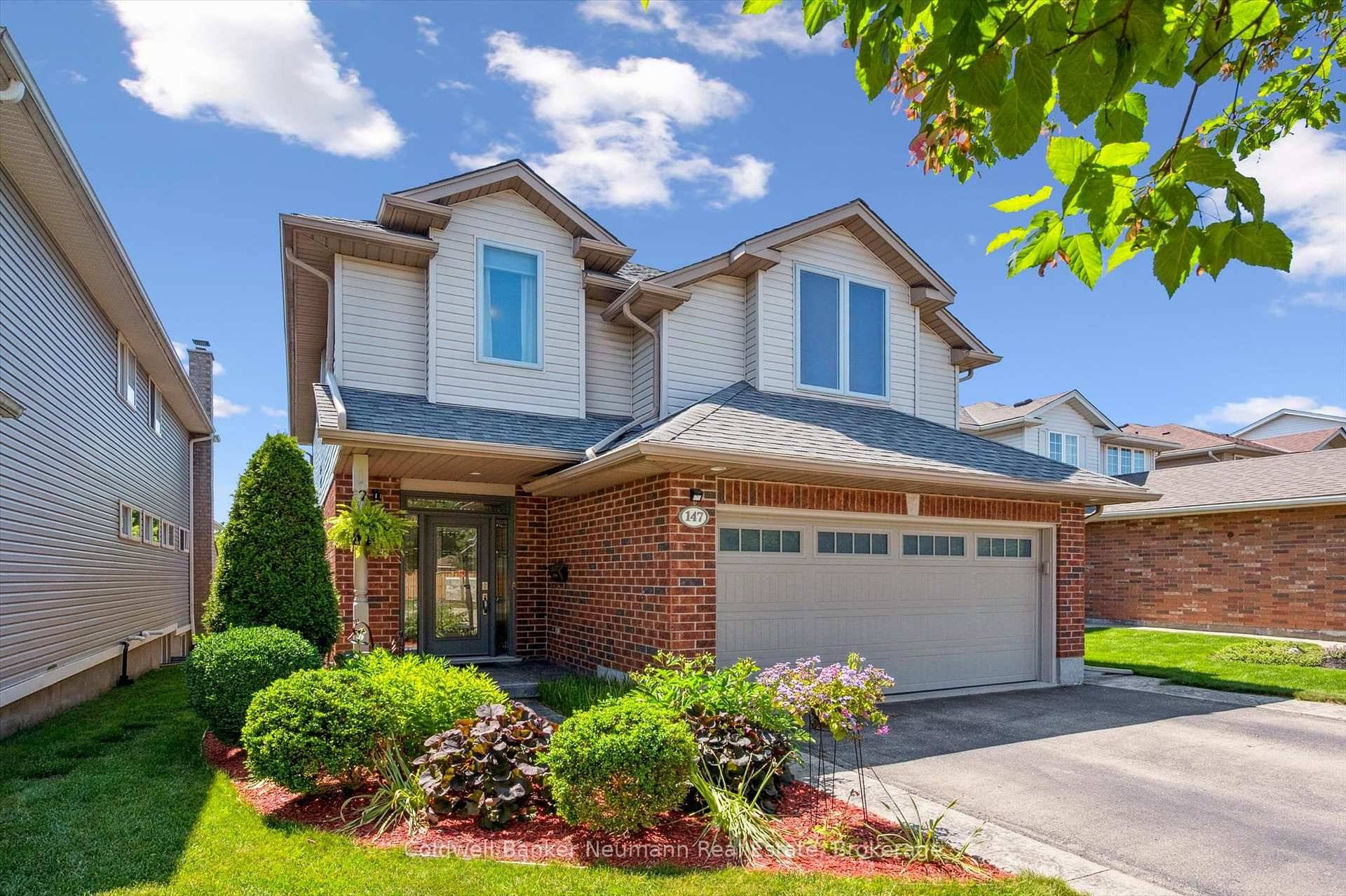 Prime location ! Beautiful 2 storey detached South end home backing onto greenspace overlooking pond.