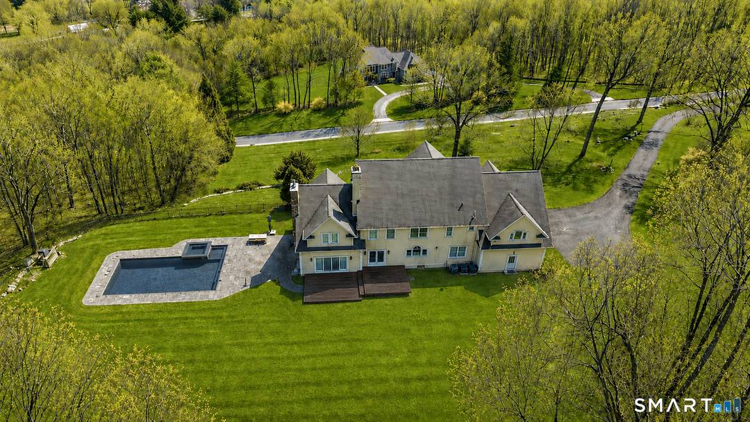 Gloriously Peaceful, Private, Magnificent views.