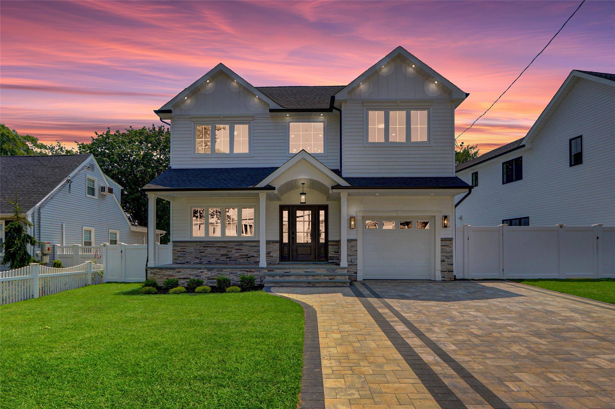 Experience luxury and modern elegance in this brand new construction 3400 Sqft home in East Meadow, plus a 1, 600 sq.