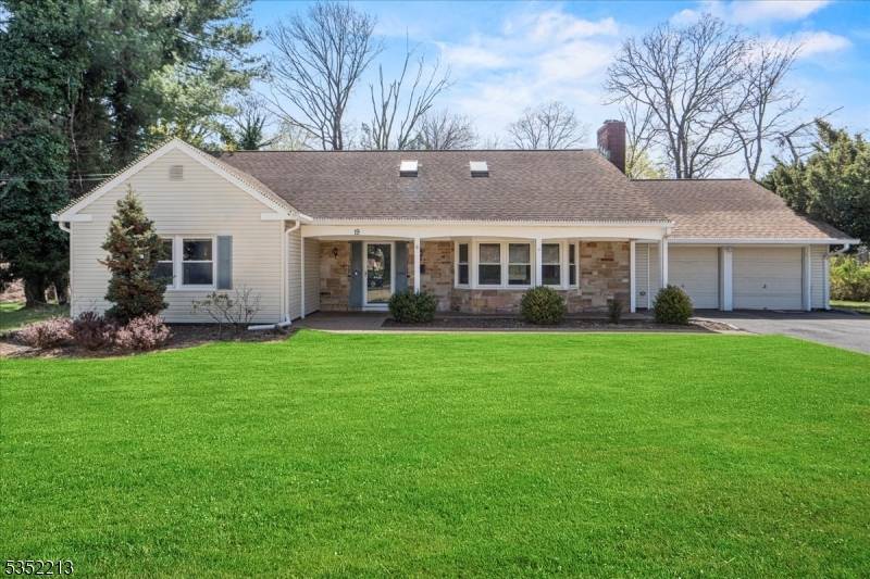 Back on the Market ! ! ! Spacious 5 Bedroom Retreat with Sunroom Oasis in Franklin Twp, NJ.
