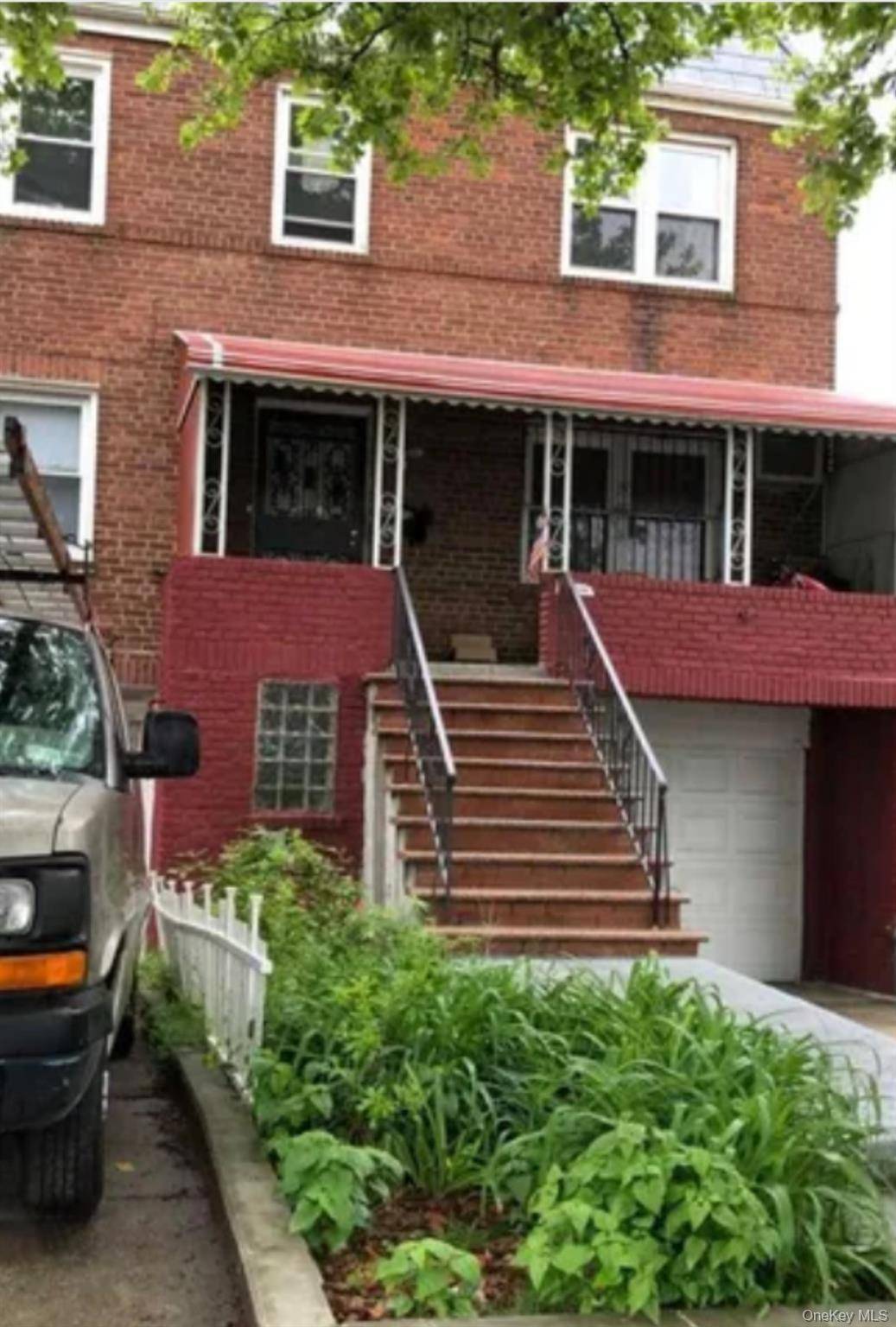 Beautiful duplex for sale.