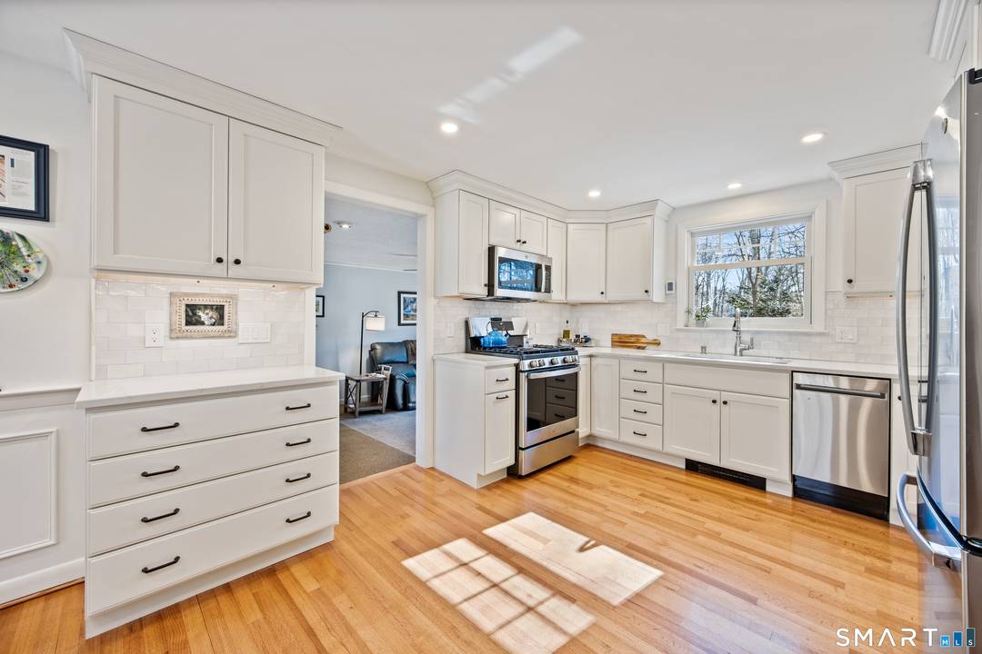 HIGHEST BEST Due by 2 00 Wednesday March 18th !