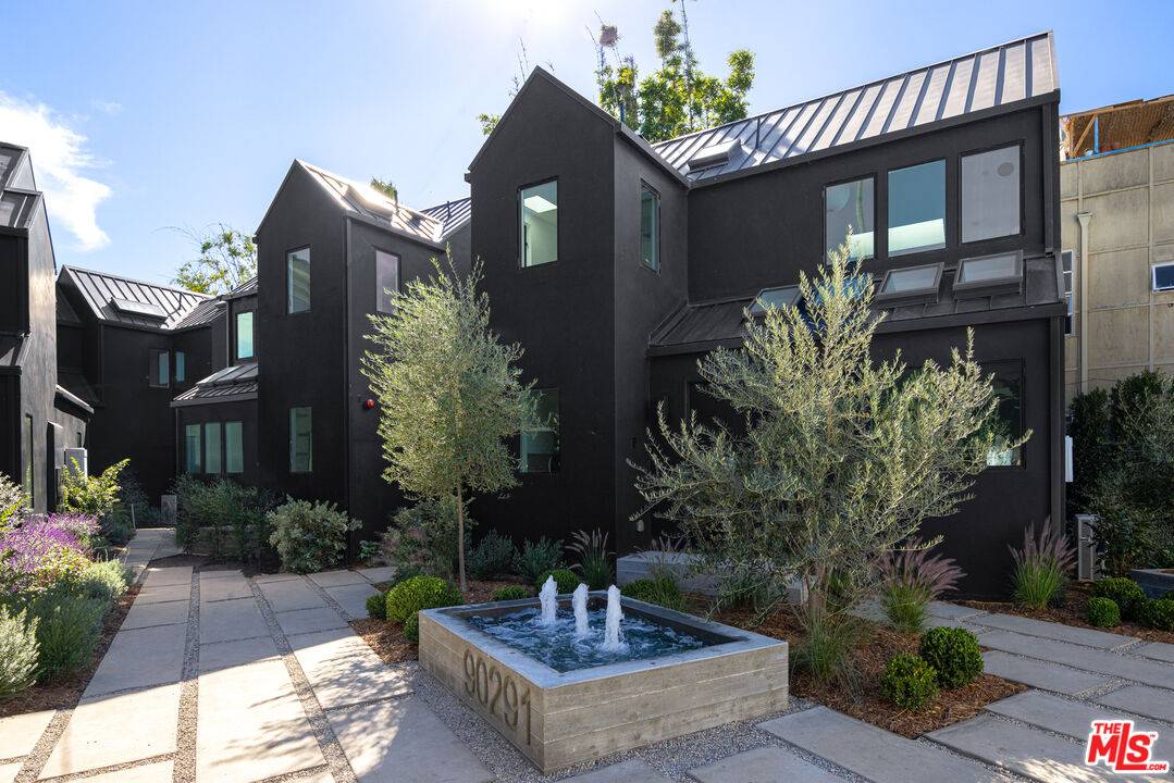 1821 Penmar Ave 1BR Marina Del Rey La