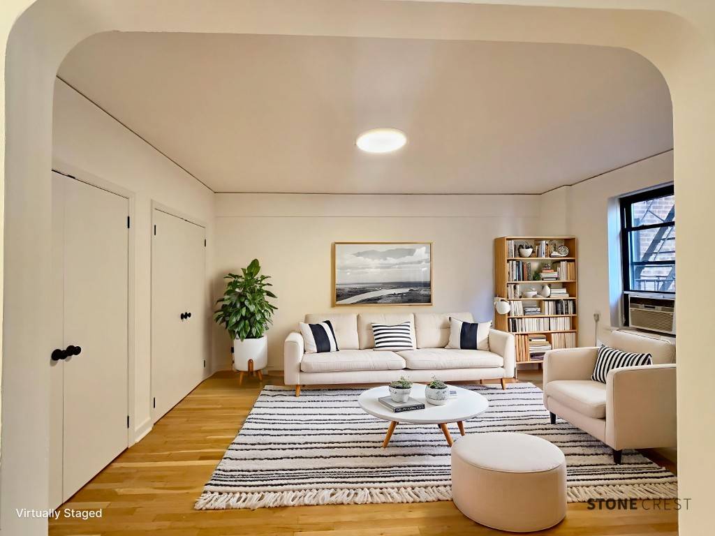 Just steps from Central Park, this beautifully designed 1 bedroom apartment offers the perfect blend of space, style, and convenience.