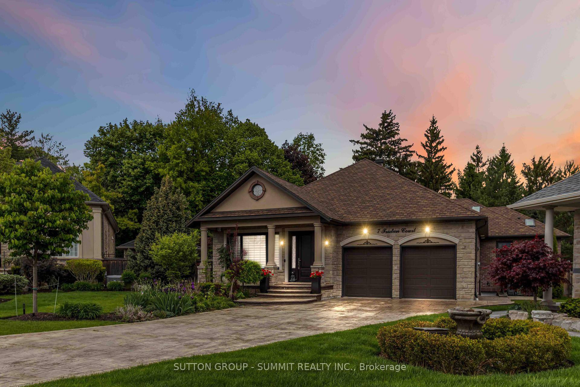 Nestled in one of the most sought after, prestigious enclaves along the Credit River, this stunning custom built detached bungalow offers the perfect blend of luxury, privacy, and natural beauty.