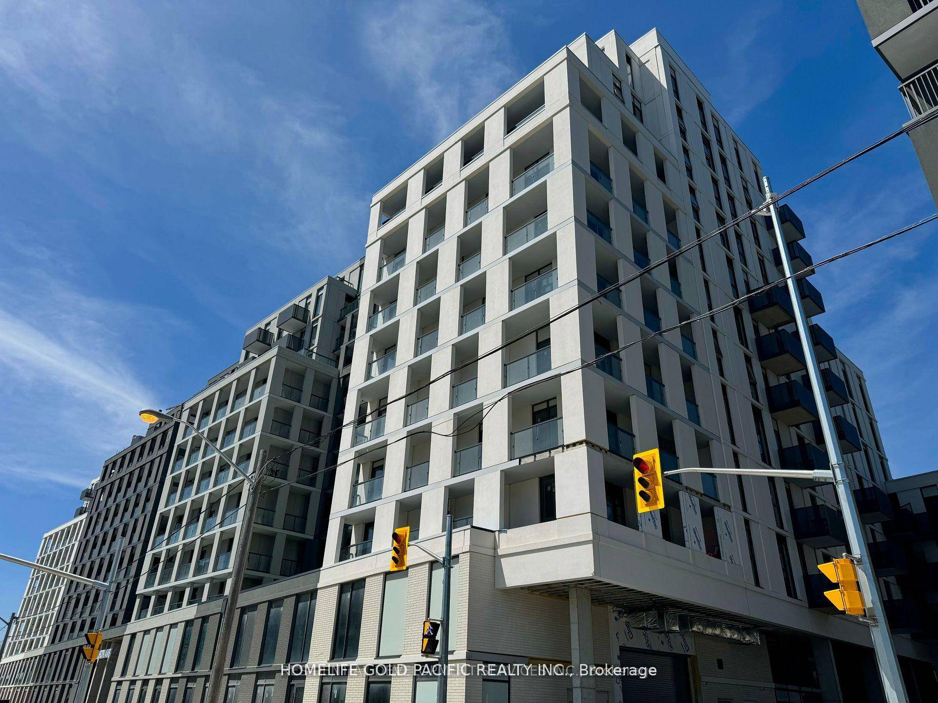 Brand new modern luxury Penthouse corner unit in a very convenience location, never live in offer 2 bedrooms with 2 full baths designed with an artistic layout amp ; set ...