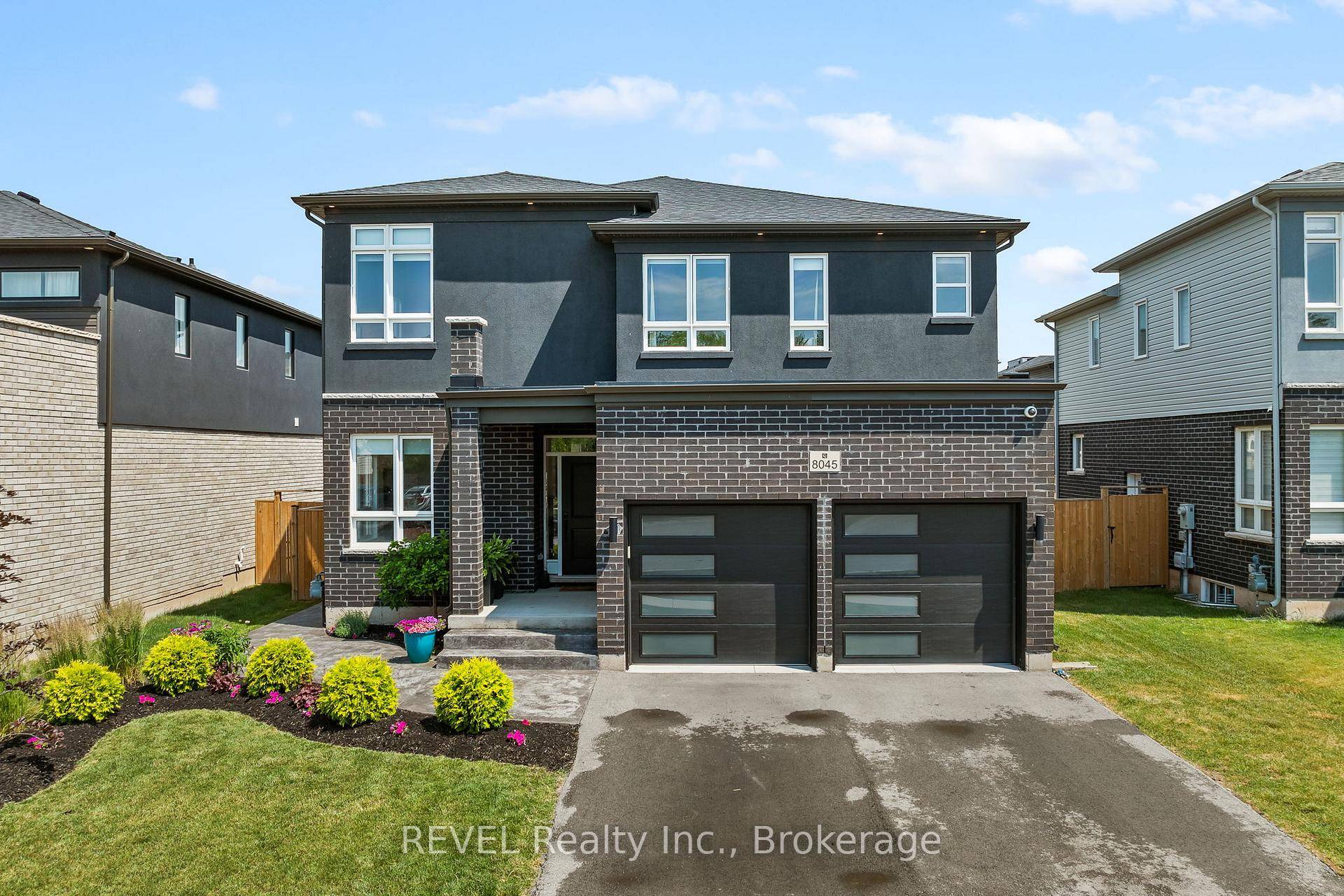 NEW IMPROVED PRICE ! Welcome to the perfect family home in the heart of Niagara Falls' sought after Beaver Valley Community !