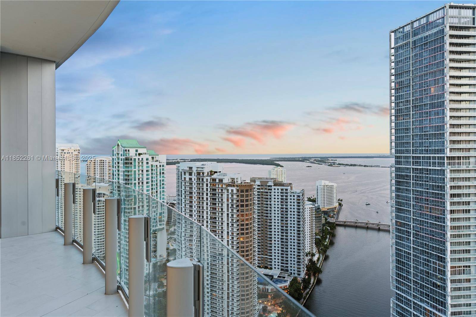 Stunning Corner unit at Aston Martin Residences with stunning city and bay views !