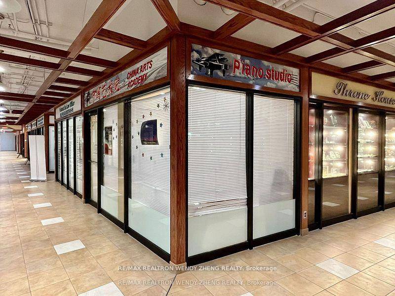 Excellent Corner Retail Unit.