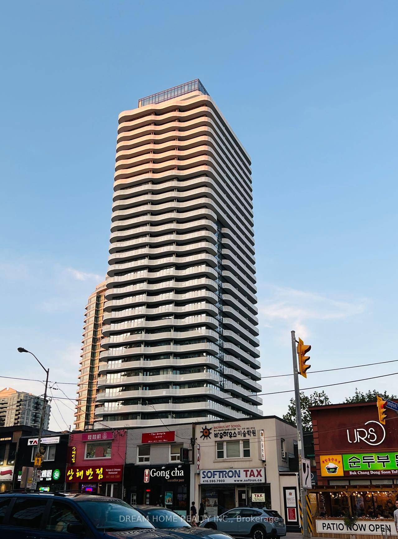 Welcome to this facing South West corner unit at Azura Condo !