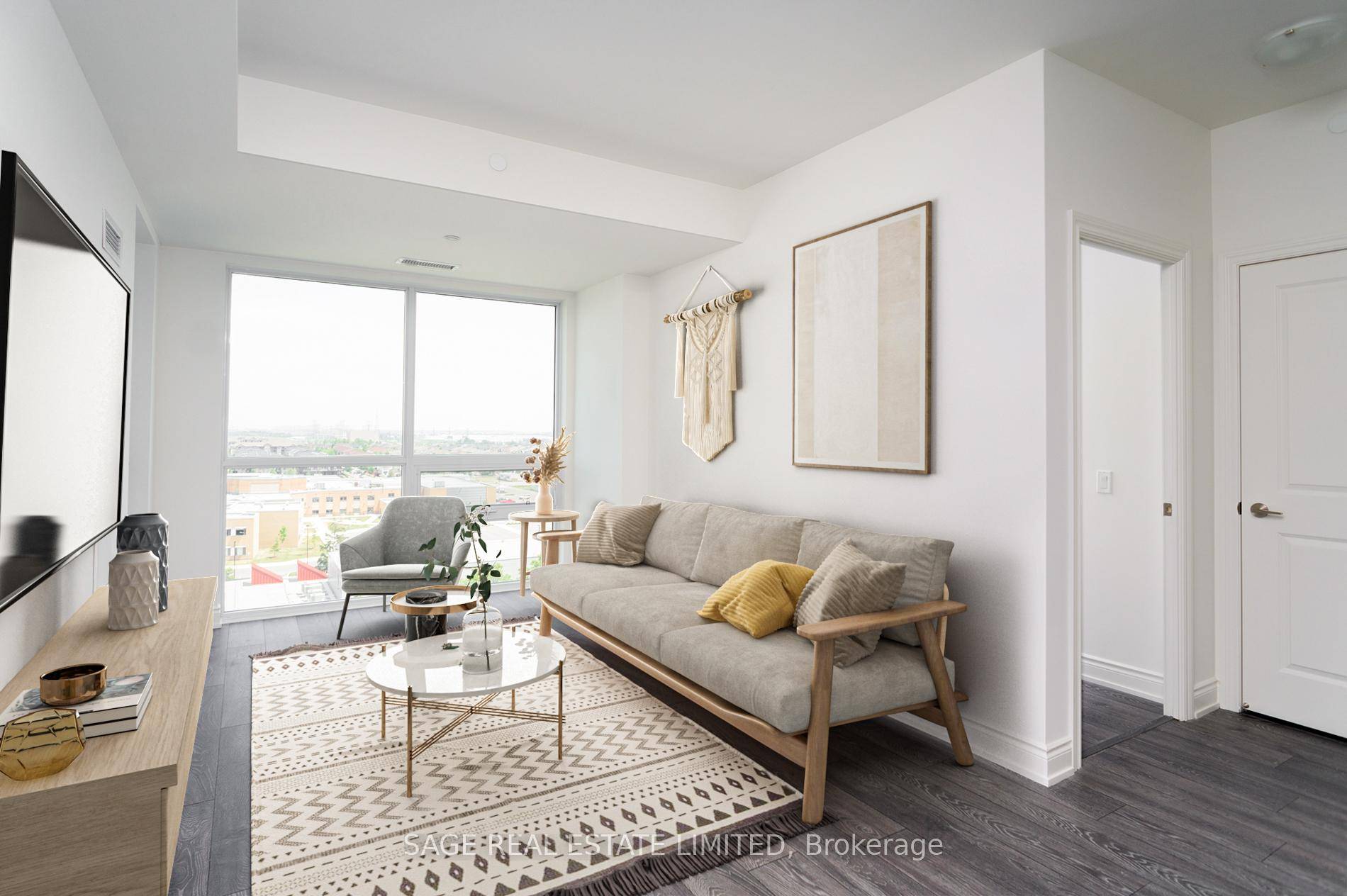 Milton's Main Squeeze ! Grab hold of your favourite person and check this rental out a sparkling 2 bedroom den 2 bathroom gem of a condo.