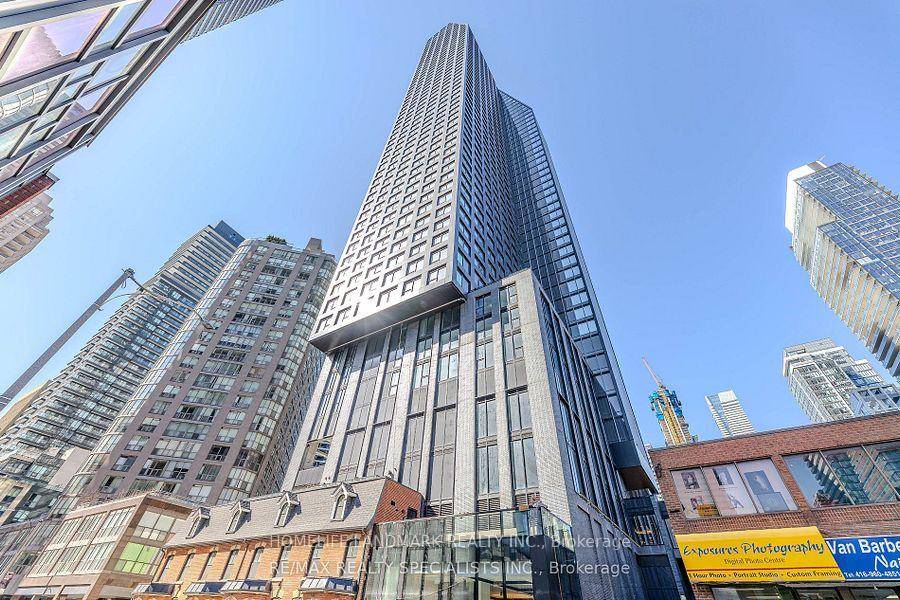 Brand new luxury 1 Bedroom condo at Yonge amp ; Wellesley in the heart of downtown Toronto !