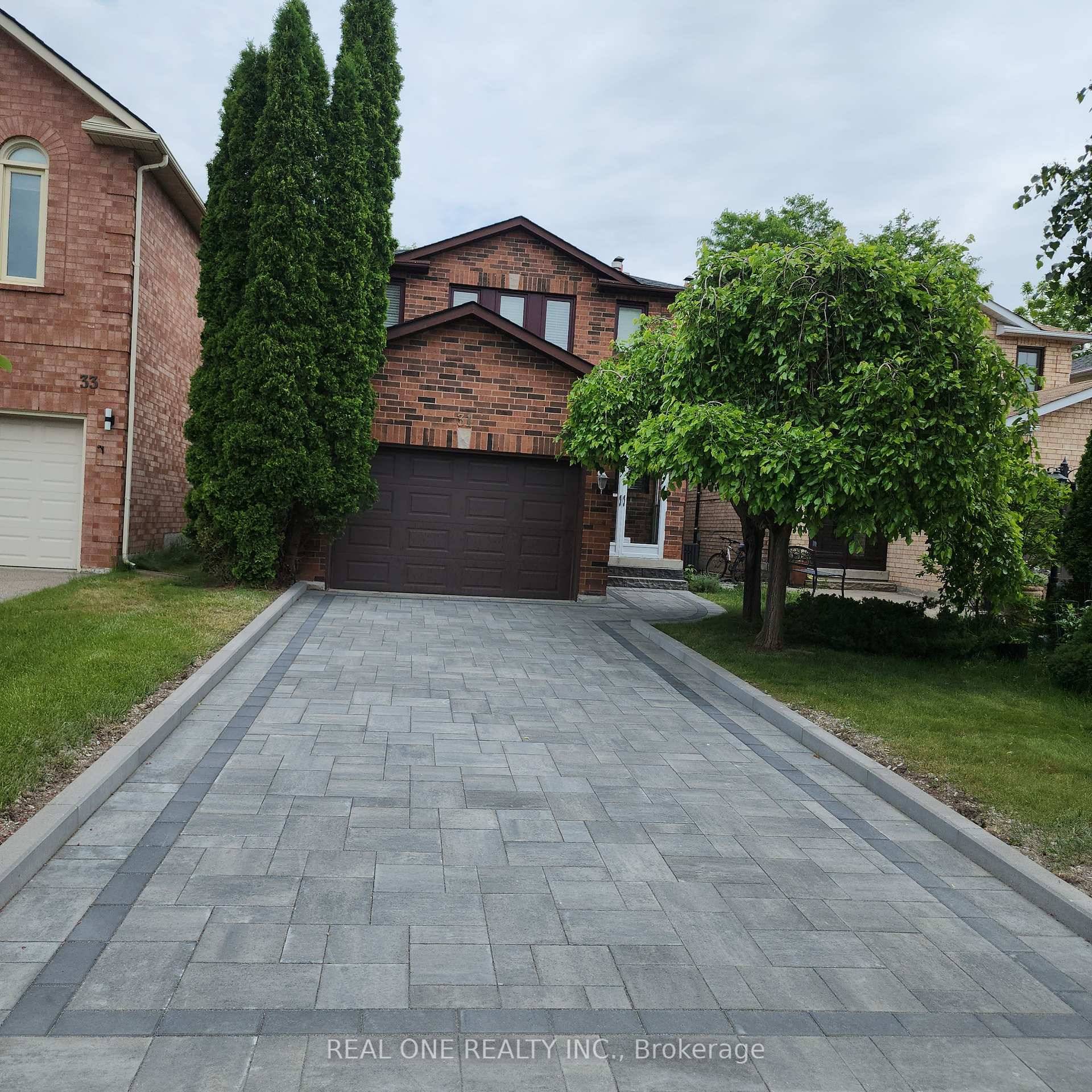Rarely Offered 3 Bedroom 3 Bath detached Home In Highly Desirable Heart Richmond Hill better school Area.