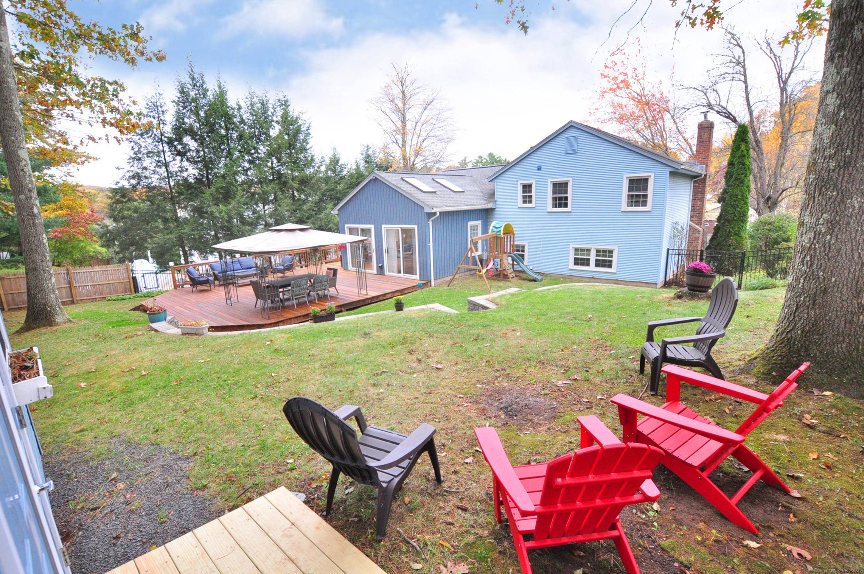 This beautiful 1, 828 sq.